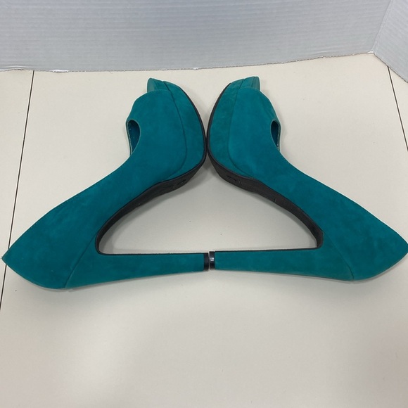 JustFab Women’s Size 10 “Ada” Platform Faux Suede Heels Pumps Peep Toe Preppy - Picture 4 of 16